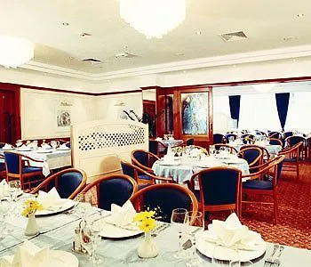 Hotel Paka 4*